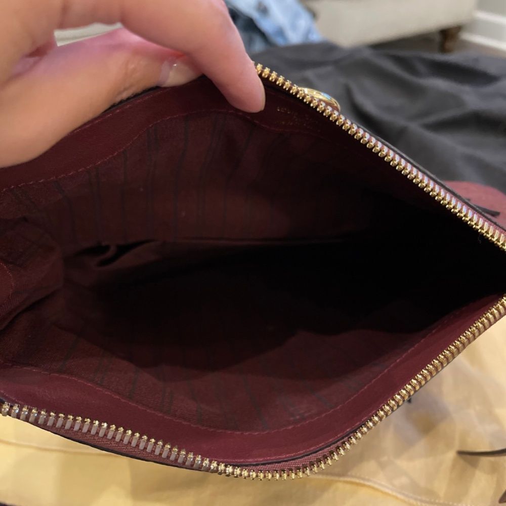 Louis Vuitton Petillante Clutch Monogram Empreinte Leather - Picture 5 of 9